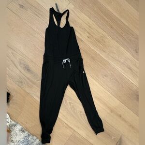 Vuori black jumpsuit size XS